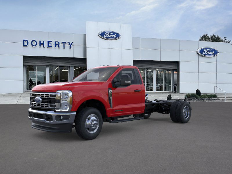 2026 Ford F-350 Super Duty Chassis Cab XLT's photo