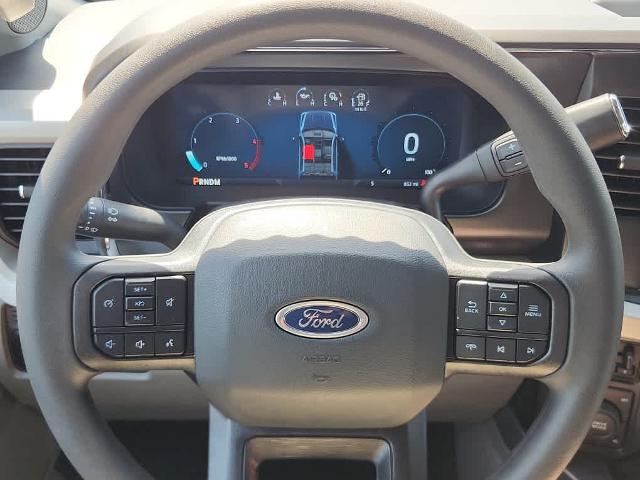 2026 Ford Super Duty F-350 DRW F-350 XLT 4WD Crew Cab 8 Box