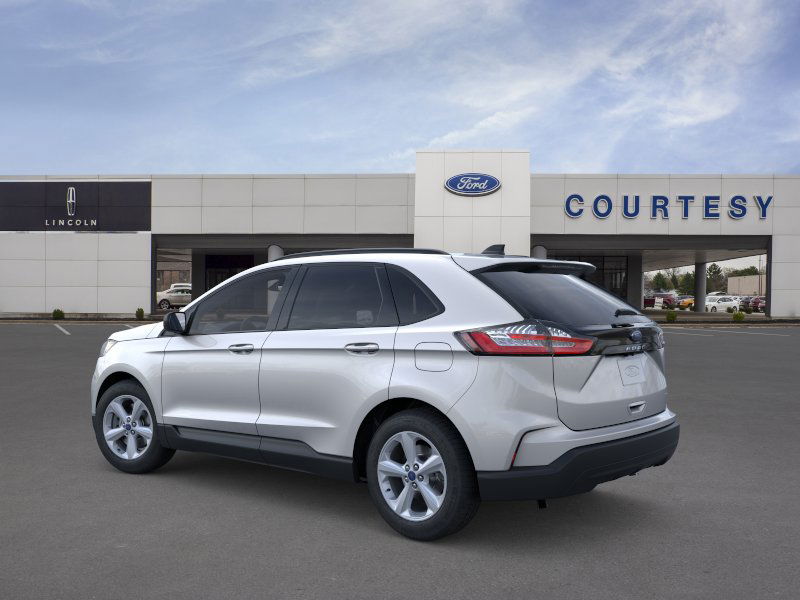 2024 Ford Edge SE photo 4