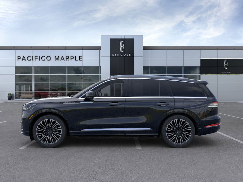 2025 Lincoln Aviator Black Label photo 3