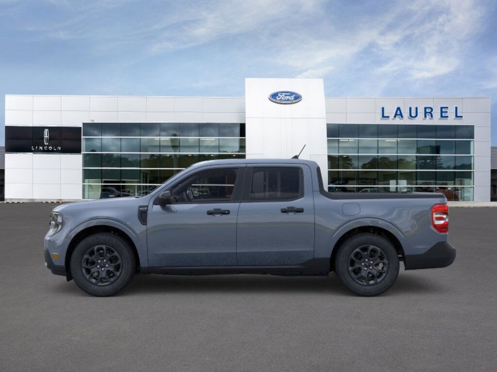 New 2025 Ford Maverick XLT Truck
