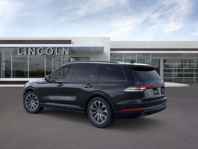 2025 Lincoln Aviator Premiere photo 2