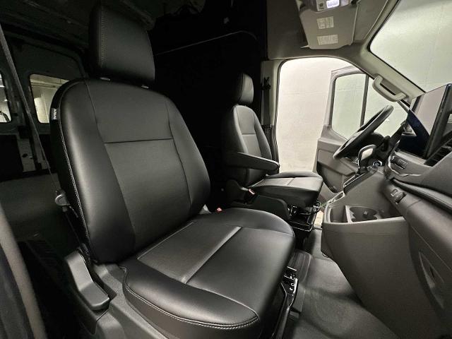 Thumbnail: 2026 Ford Transit Series - 50