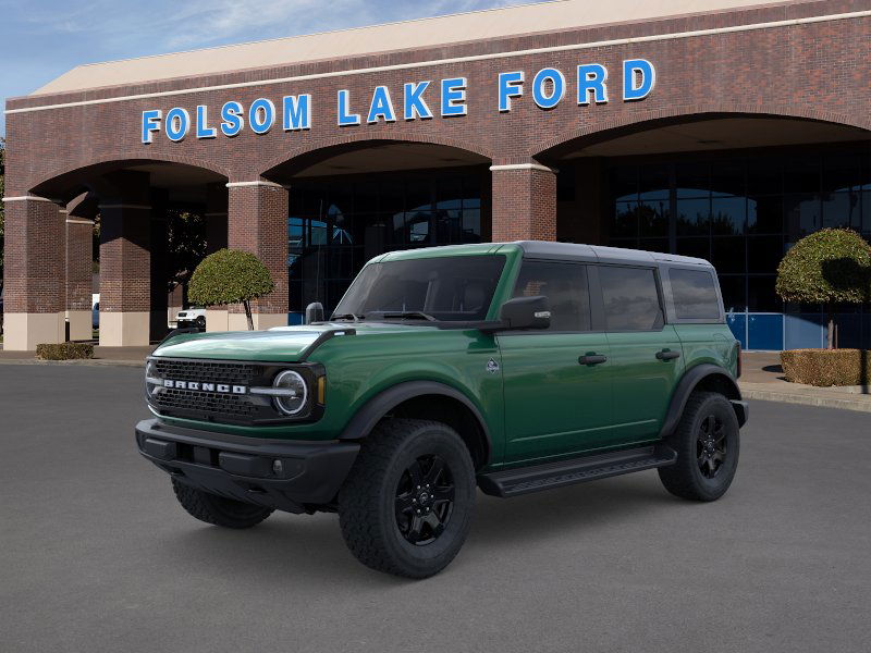 2025 Ford Bronco Outer Banks photo 2