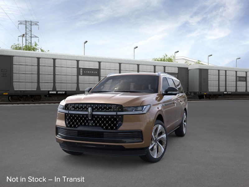 2025 Lincoln Navigator Black Label photo 2