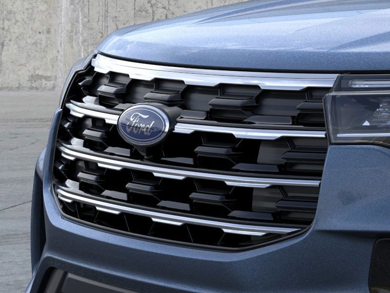 2025 Ford Explorer photo 15