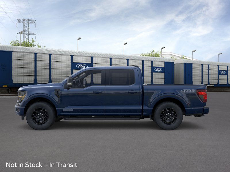 2025 Ford F-150 XLT photo 2