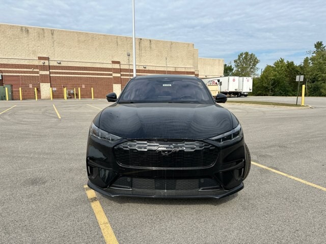 2025 Ford Mustang Mach-E GT - Photo 38