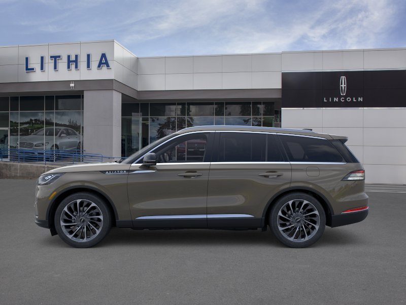 Thumbnail: 2026 Lincoln Aviator - 33