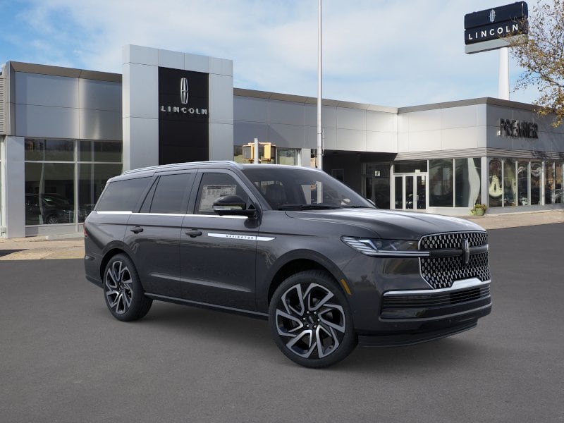 2026 Lincoln Navigator Reserve 4WD's photo