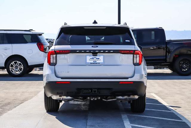 Thumbnail: 2026 Ford Explorer - 34