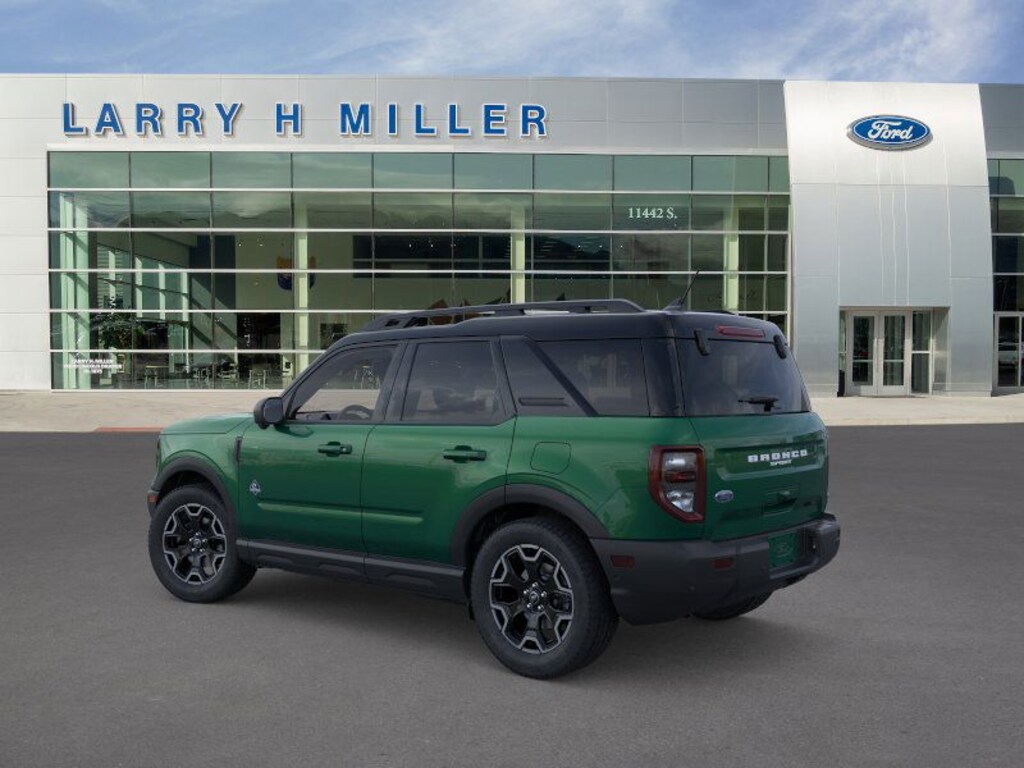 New 2025 Ford Bronco Sport Outer Banks 4x4 I3 Engine