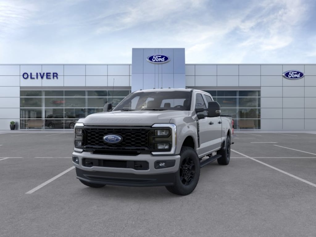 New 2026 Ford Super Duty F-350 SRW Truck Crew Cab