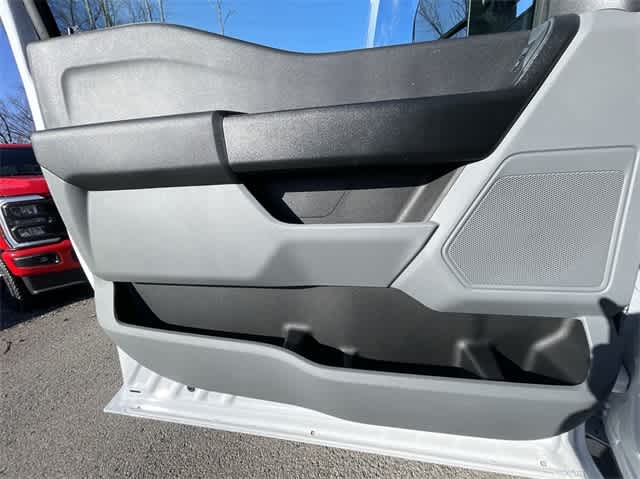 Thumbnail: 2024 Ford Econoline - 40