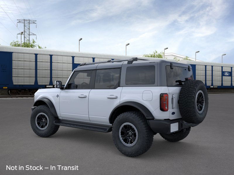2025 Ford Bronco Outer Banks photo 4