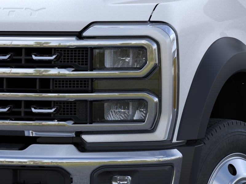 2026 Ford F-450 Super Duty Chassis Cab Lariat - Photo 18