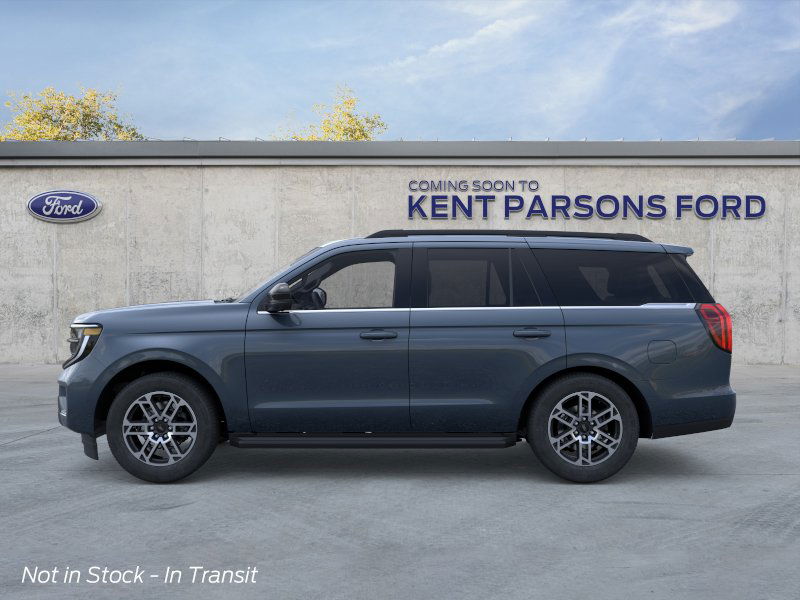 2025 Ford Expedition photo 2