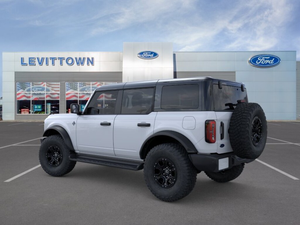 New 2026 Ford Bronco Outer Banks Outer Banks 4x4