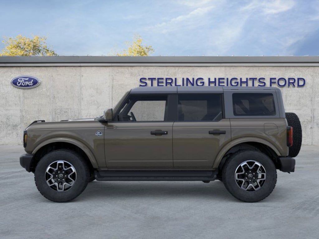 New 2026 Ford Bronco Outer Banks SUV