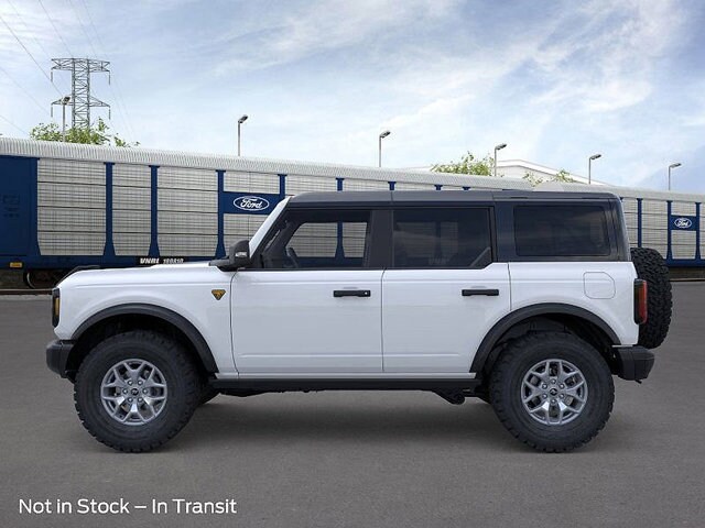 2025 Ford Bronco Badlands photo 3