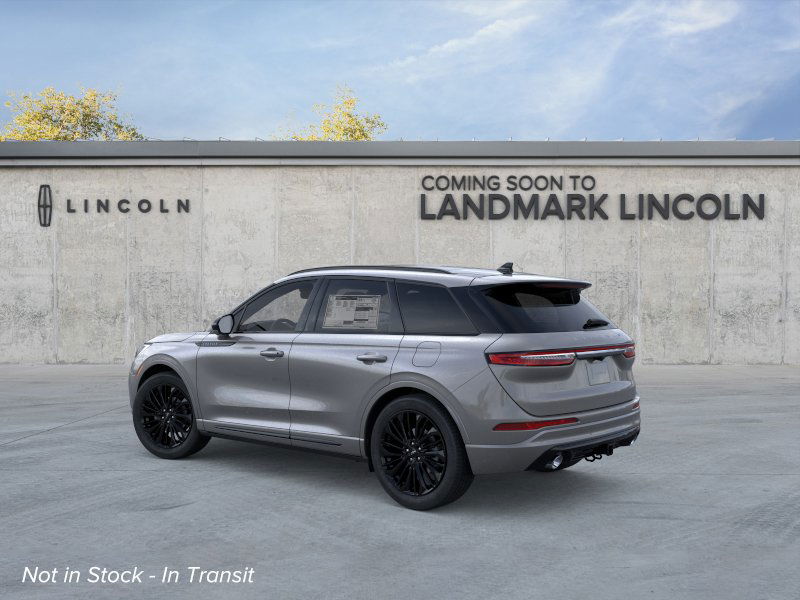 2026 Lincoln Corsair Premiere photo 4