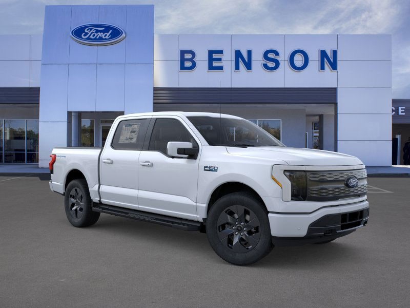 2025 Ford F-150 Lightning Lariat's photo