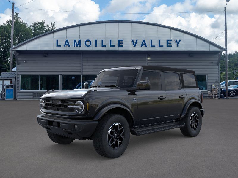 2025 Ford Bronco 4-Door Outer Banks's photo
