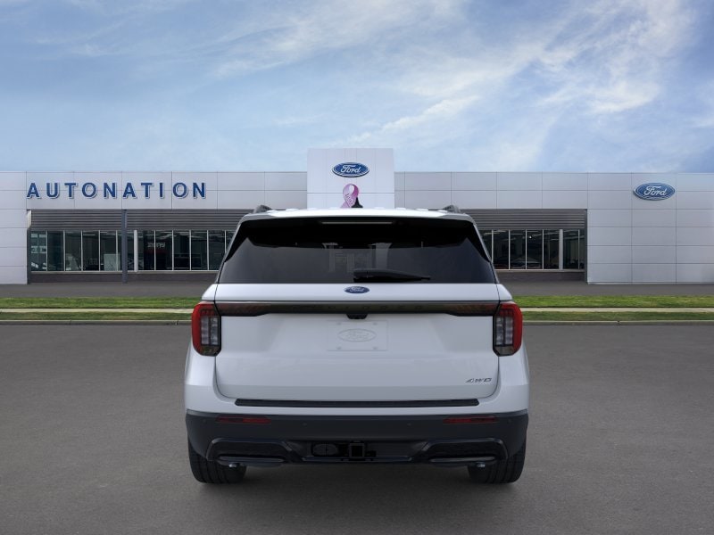 2026 Ford Explorer ST-Line - Photo 17