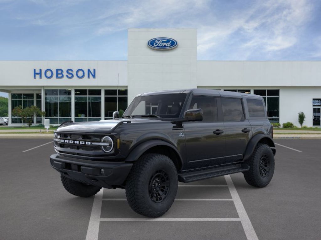 New 2026 Ford Bronco Outer Banks SUV