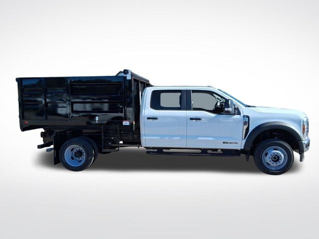 2025 Ford F-450 Super Duty Chassis Cab XL - Photo 40