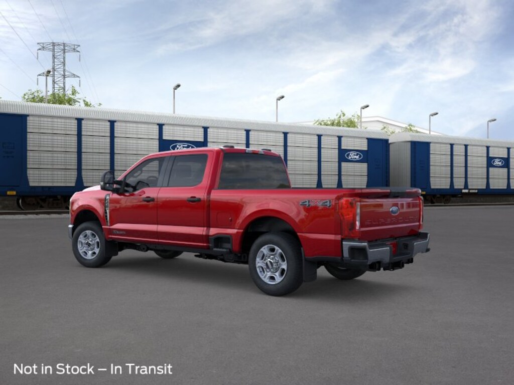 New 2026 Ford F-350 XLT Truck Crew Cab