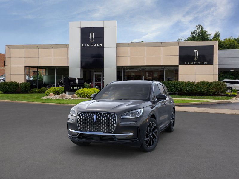 2024 Lincoln Corsair Grand Touring photo 3