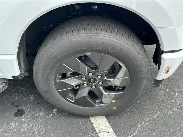 Thumbnail: 2025 Ford F-150 - 39