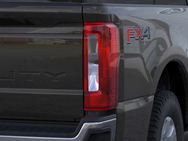 2025 Ford F-350 Super Duty XLT - Photo 27