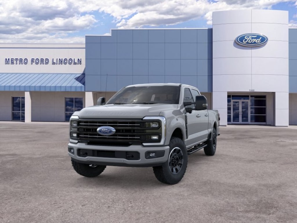 New 2026 Ford F-250 Platinum Crew Cab