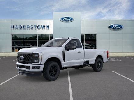 2025 Ford F-250 XLT Truck Regular Cab