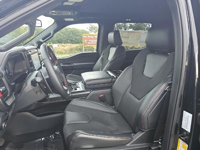 2025 Ford F-150 Raptor - Photo 52