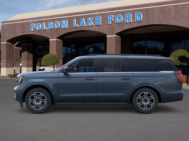 2025 Ford Expedition MAX photo 4