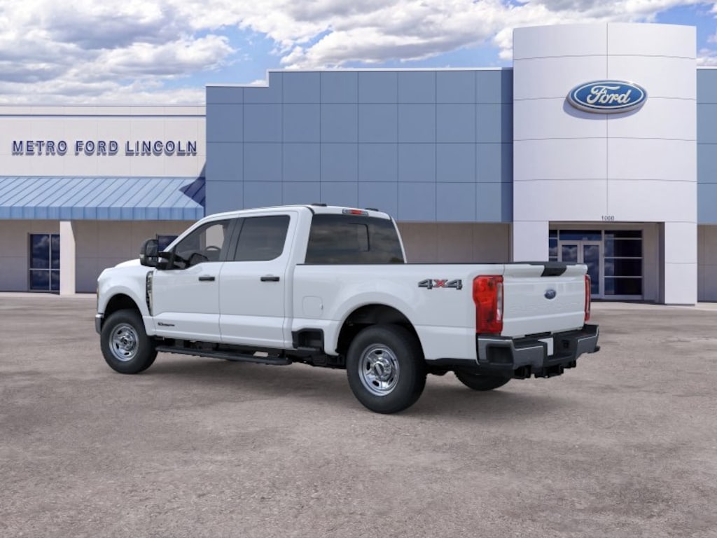 New 2026 Ford F-250 XL Crew Cab