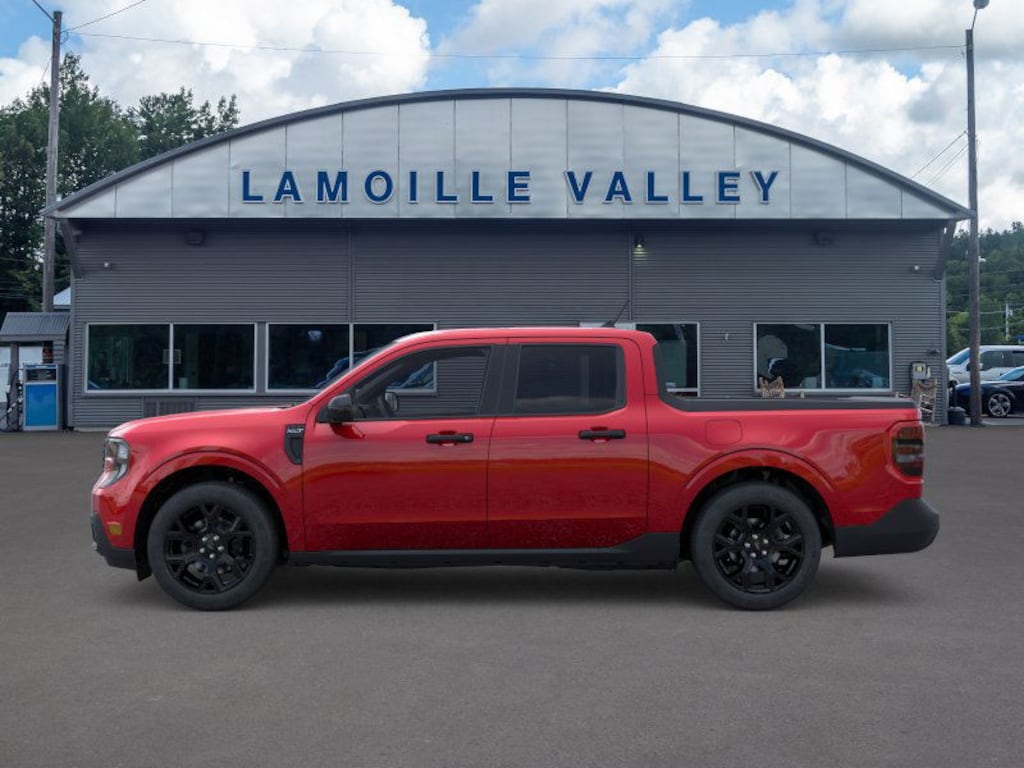 New 2025 Ford Maverick XLT Truck