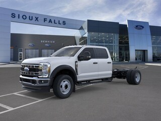 2026 Ford F-450 Chassis Truck Crew Cab