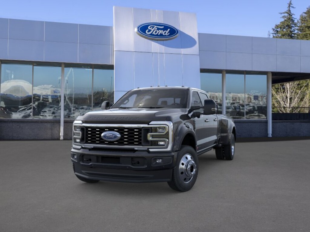New 2026 Ford F-450 Platinum Truck Crew Cab