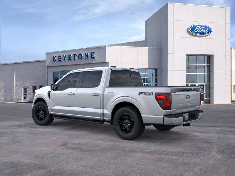 2025 Ford F-150 XLT photo 4