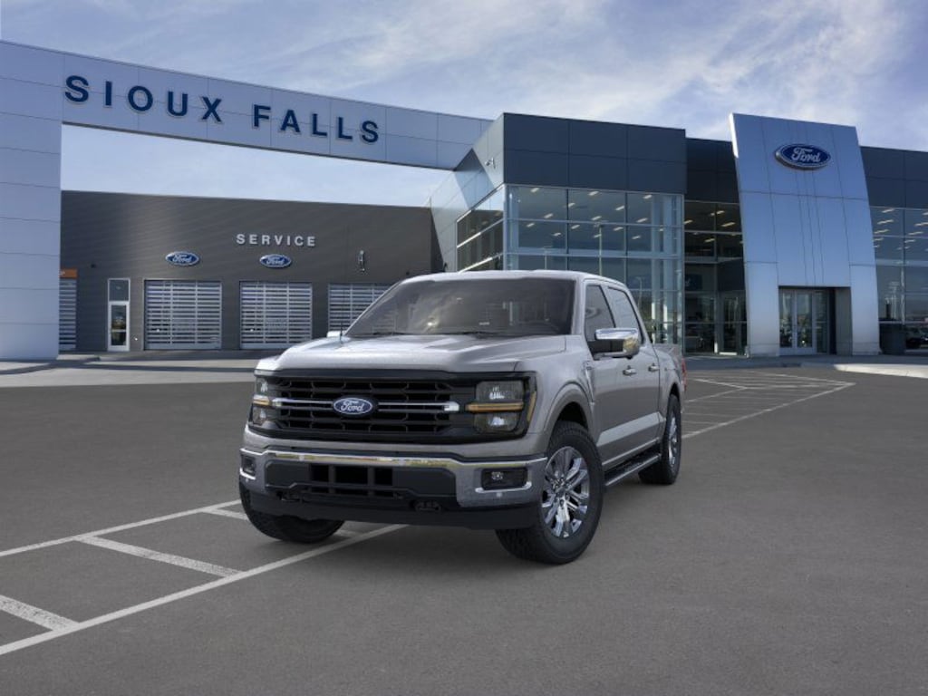 New 2026 Ford F-150 XLT Truck SuperCrew Cab