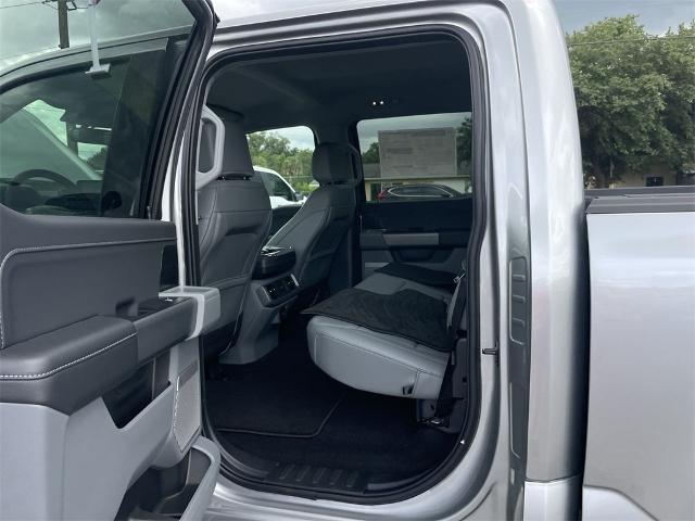 2025 Ford F-150 Lightning Flash - Photo 73