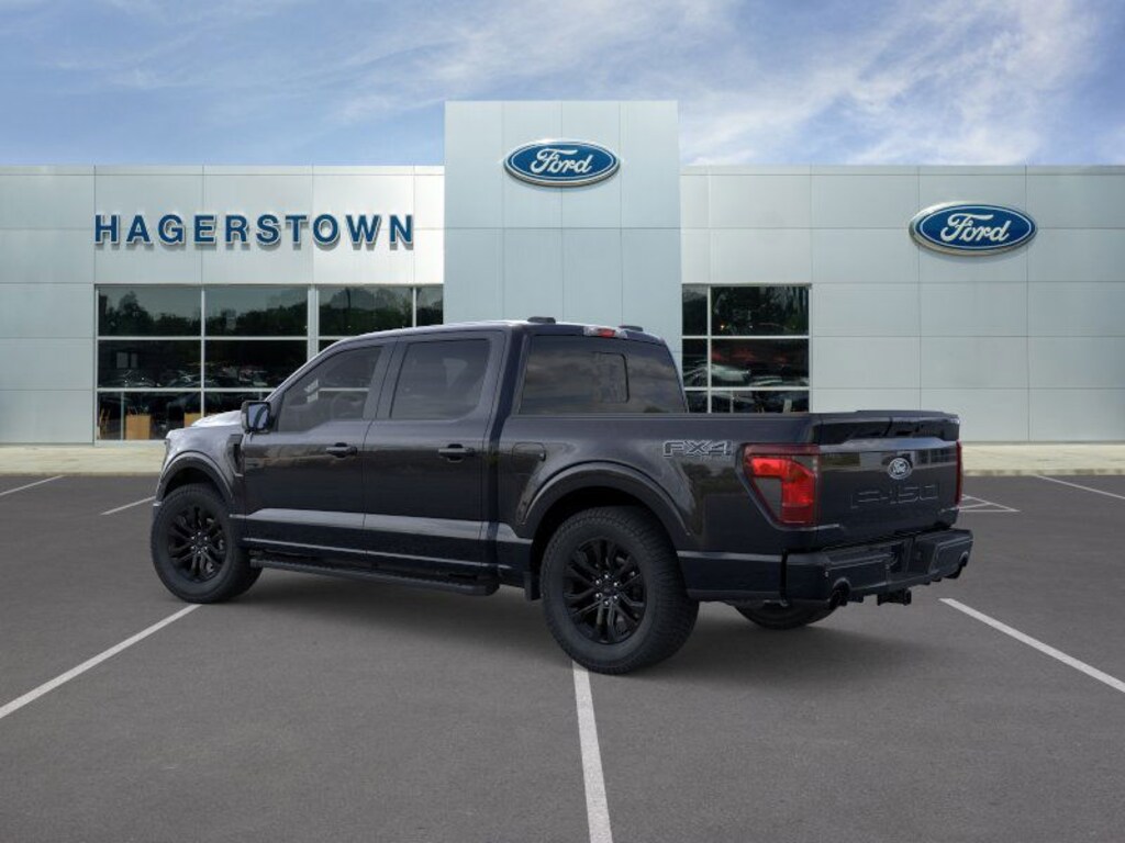 New 2025 Ford F-150 XLT Truck SuperCrew Cab