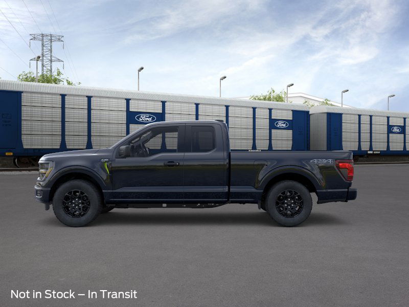 2025 Ford F-150 STX photo 4