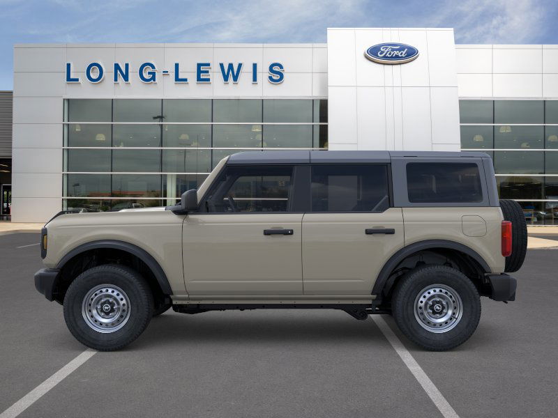 2025 Ford Bronco Base photo 3
