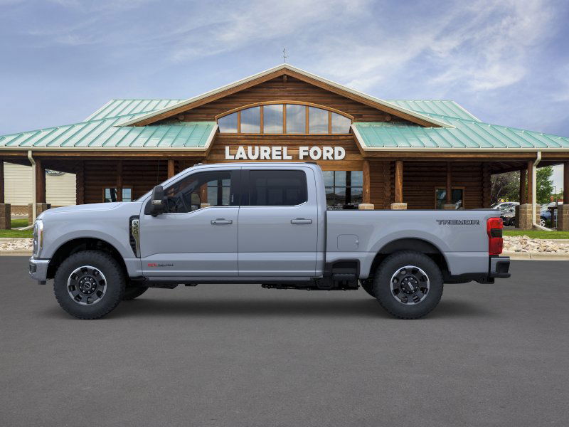 2026 Ford F-350 Lariat photo 3