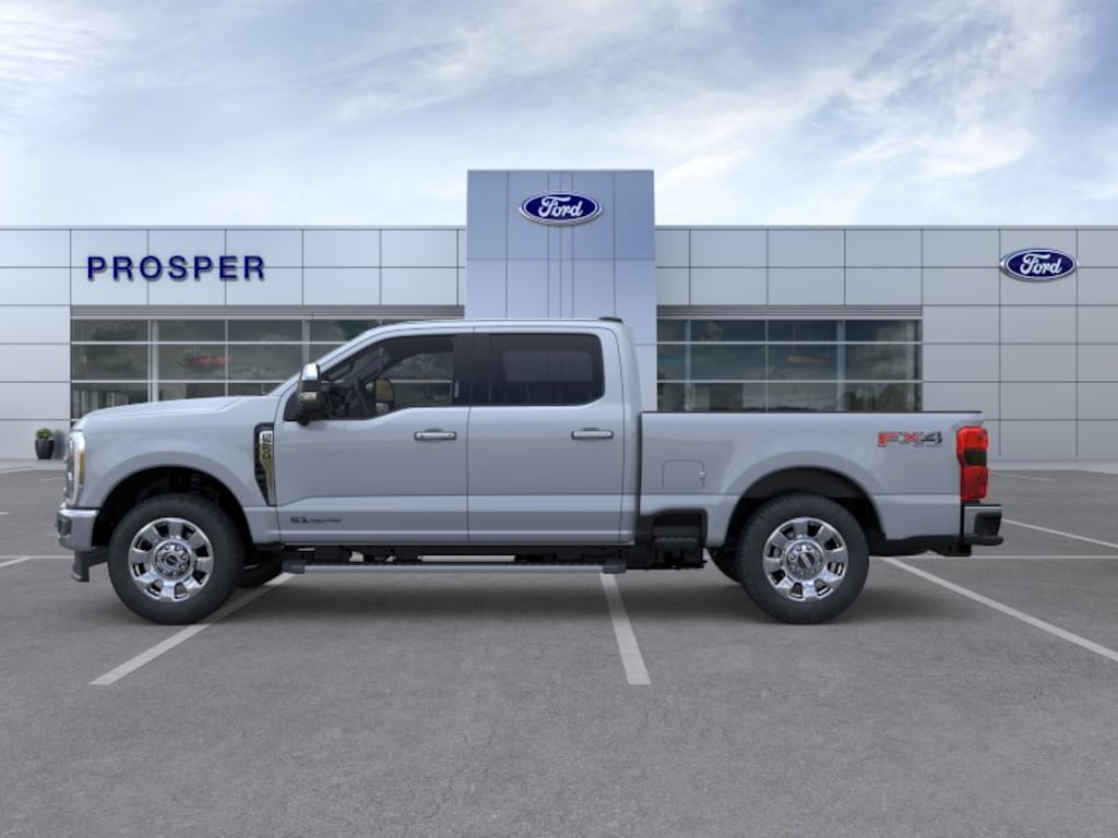New 2026 Ford F-250SD Lariat Truck Crew Cab
